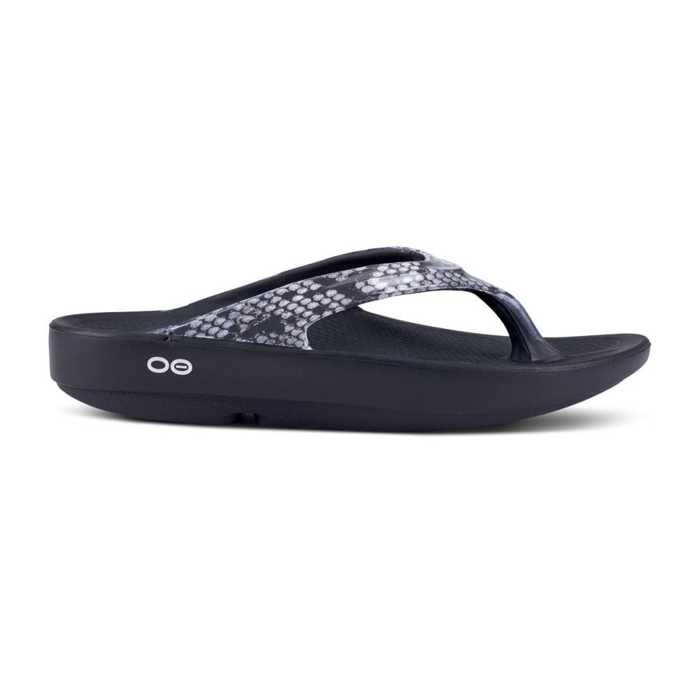 OOFOS OOlala Limited Sandal Kígyóbőr | 72JE63V