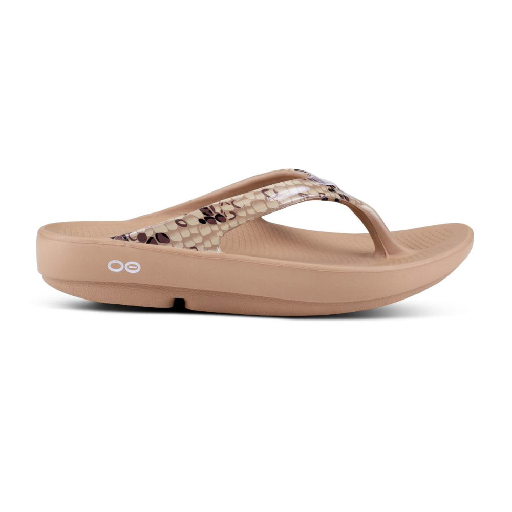 OOFOS OOlala Limited Sandal Kígyóbőr | M7IDHNB