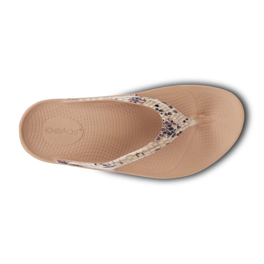 OOFOS OOlala Limited Sandal Kígyóbőr | M7IDHNB