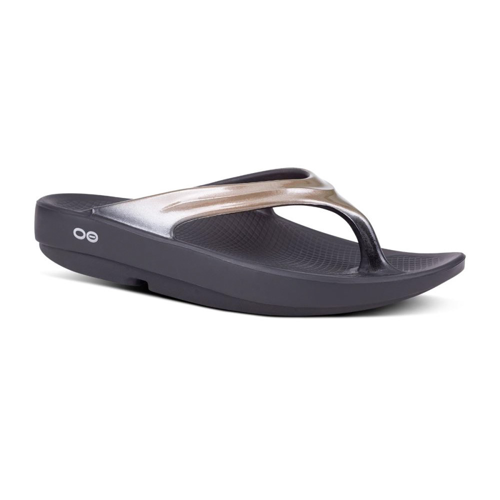 OOFOS OOlala Luxe Sandal Fekete | J3S9MU1