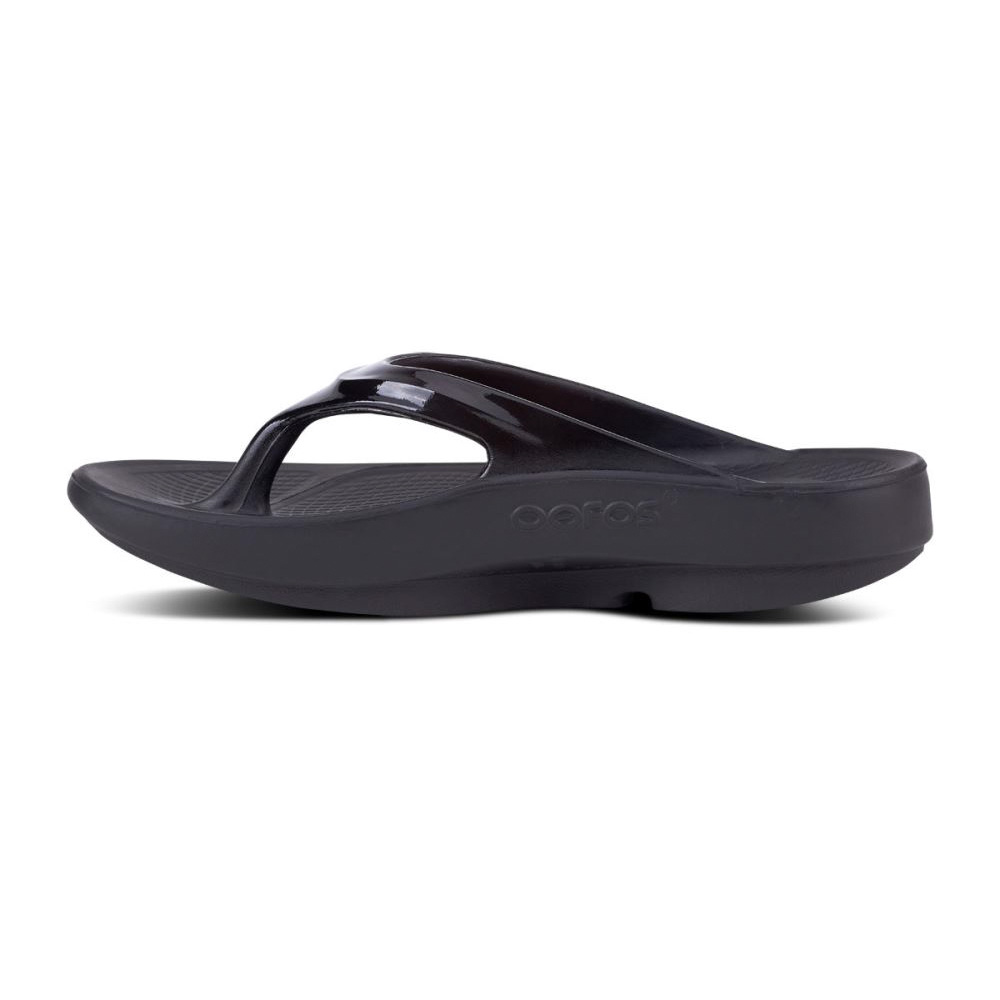 OOFOS OOlala Sandal Fekete | 9EQ7E0W