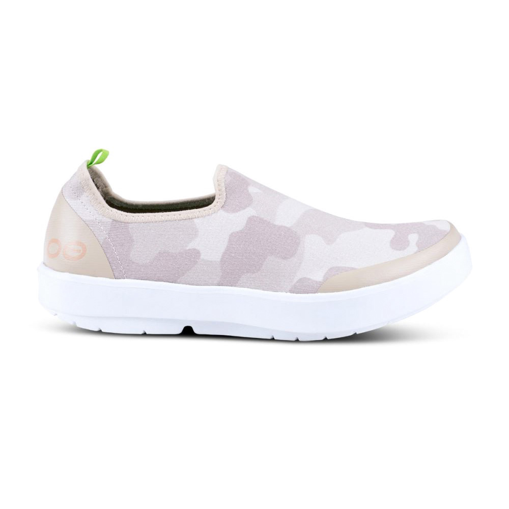 OOFOS OOmg eeZee Low Shoe Barna Camo | 45J5W5P