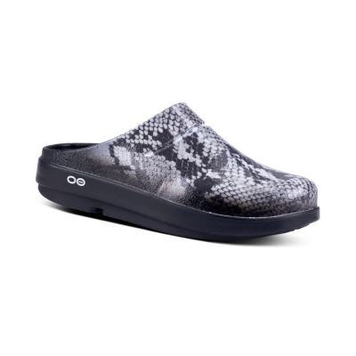 OOFOS OOcloog Limited Edition Clog Kígyóbőr | LZASIRO